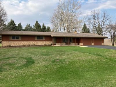 2396 Shaw Rd, West Brooklyn, IL, 61378