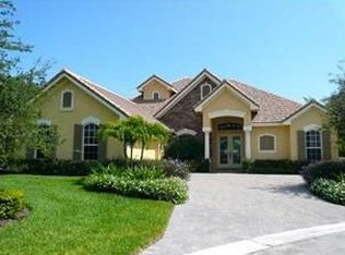 8113 SE Sand Crane Pl, Hobe Sound, FL 33455
