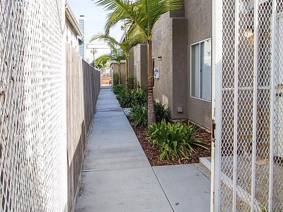 2nd image of 1452 Diamond St APT 2