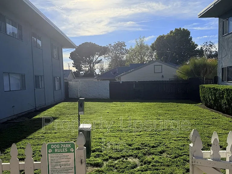 The Estate — Photo 18