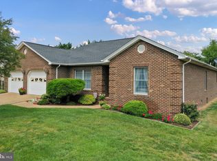 266 Periwinkle Ln, New Market, VA
