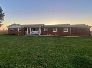8991 N 250 E, Plainville, IN 47568