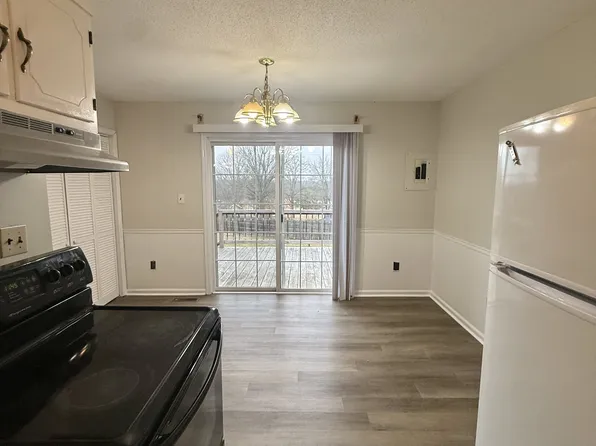 2206 Country Club Ln, Columbia, TN