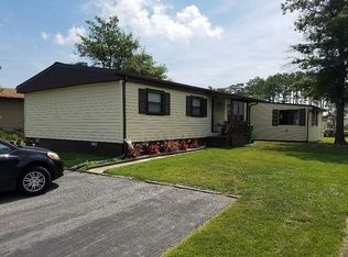 35604 Pine Dr, Long Neck, DE 19966