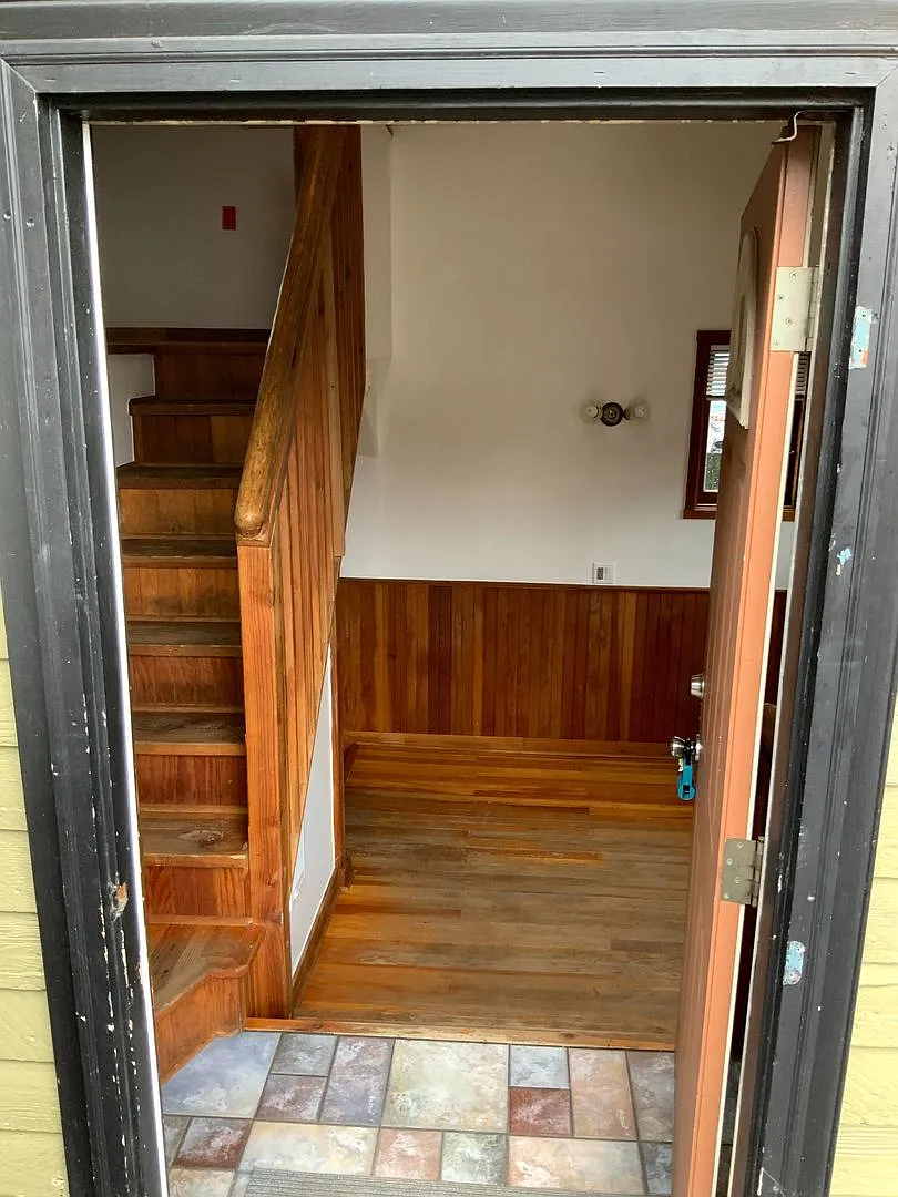 1 Bedroom House in the Whit — Photo 3