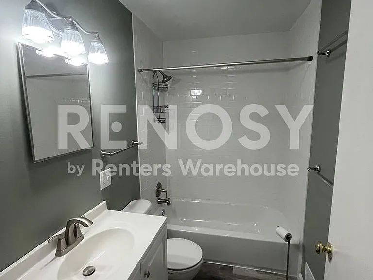 9812 Balboa Dr — Photo 12