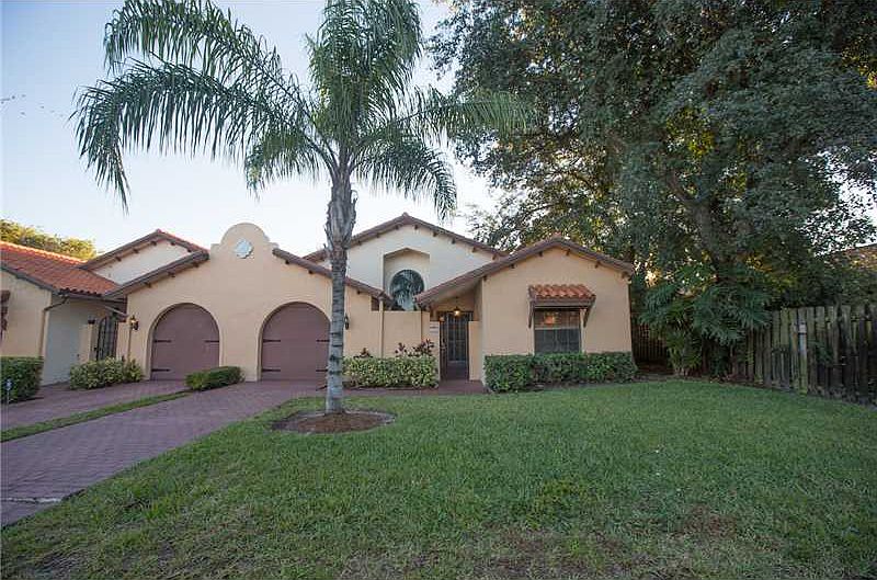 1st image of 13676 Cortez Dr #13676