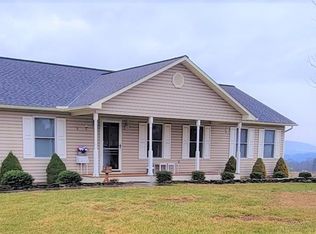104 Amaryllis Rd, Newport, TN 37821