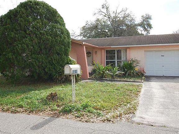 2nd image of 10110 Royal Acres Ct