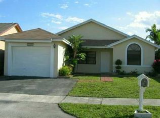 15590 SW 57th St, Miami, FL 33193