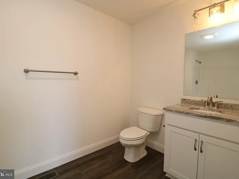 5 Welch Dr E — Photo 26