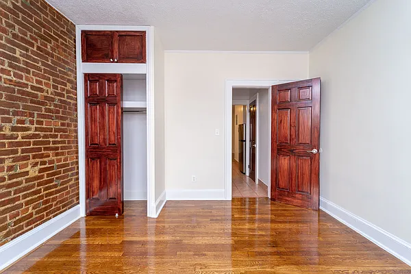 Rented by Modern Spaces | media 15
