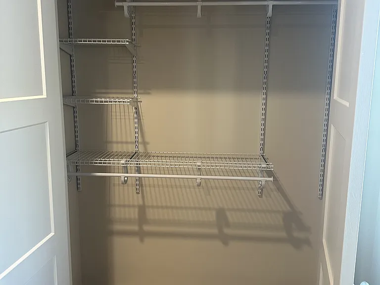 4 Laurel Hill Dr #2 — Photo 12