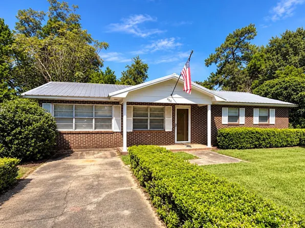 5487 Pelham Ct, Graceville, FL 32440