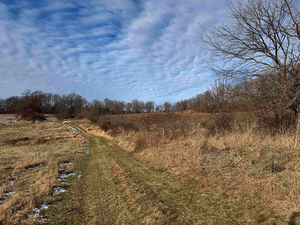 1st image of S4903 Prairieview Dr