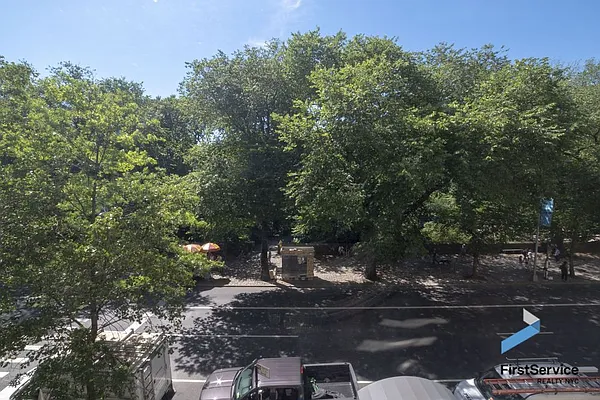 Rented by FirstService Realty (legacy) | media 20