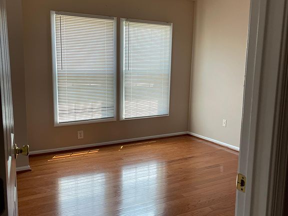 4th image of 4061 Britwell Pl