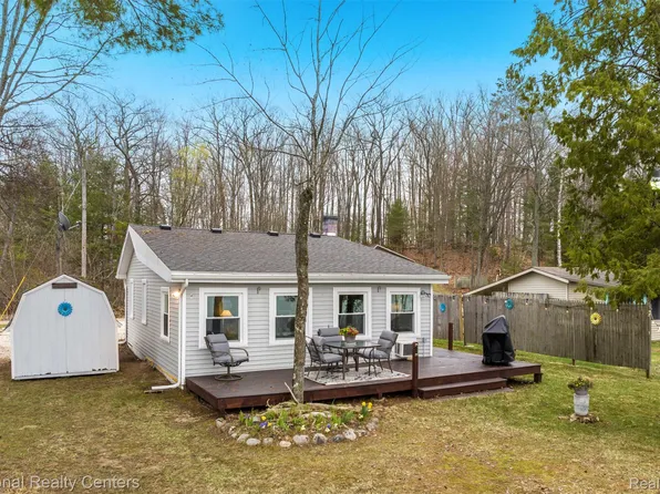7520 W Dakota Trl, Manton, MI 49663