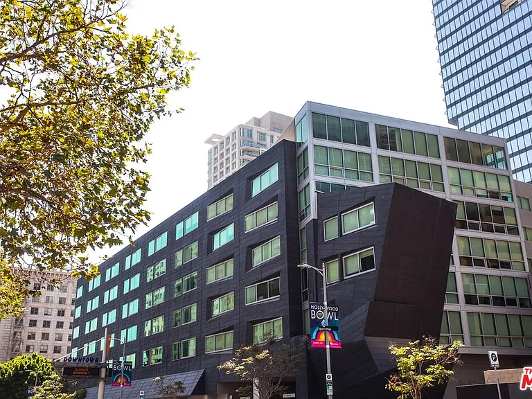 901 S Flower St #505 — Photo 25