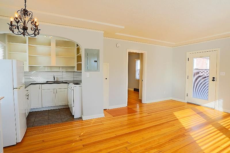 1st image of 311 W 29th St APT B