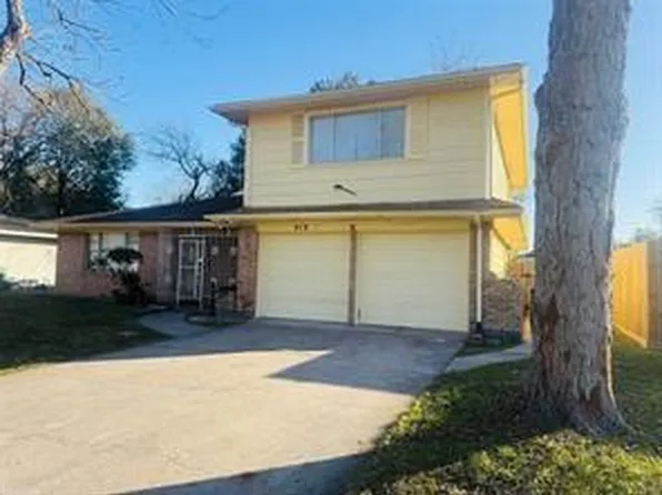 919 Saddle Rock Dr, Houston, TX 77088