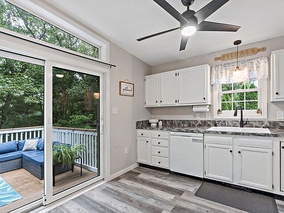 4th image of 73 Eagle Dr