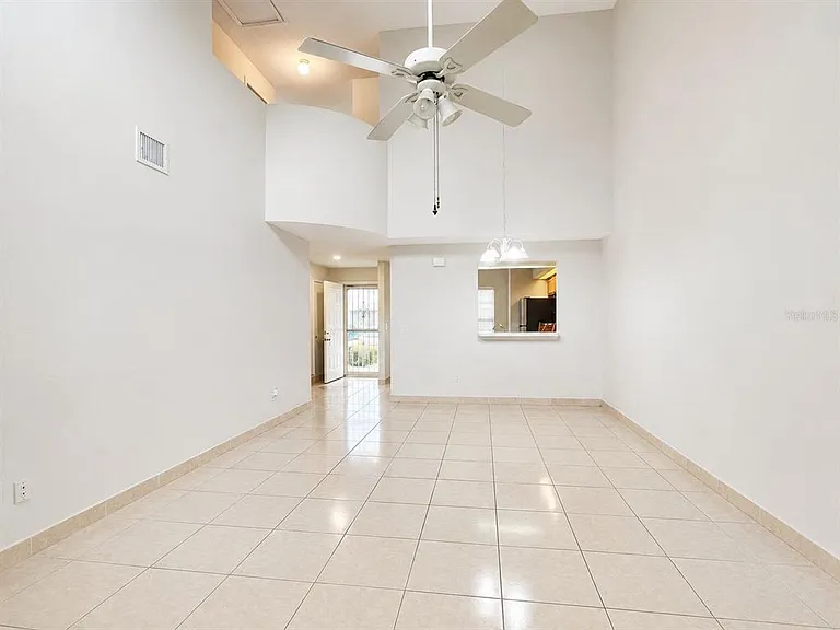 14426 Island Cove Dr — Photo 8