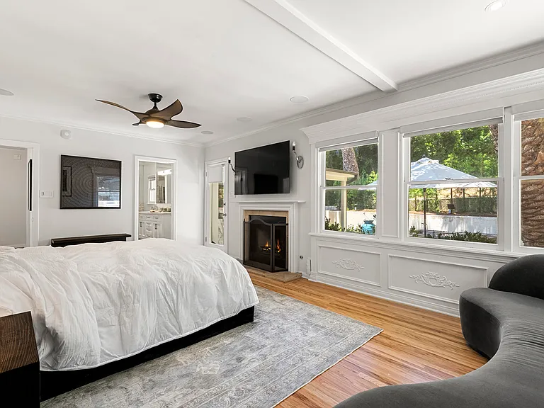 1328 N Londonderry View Dr — Photo 31