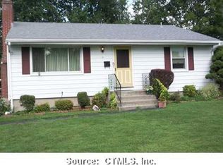 14 Goodwin Ave, Wethersfield, CT 06109