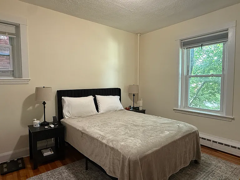 179 Winthrop Rd #6 — Photo 9