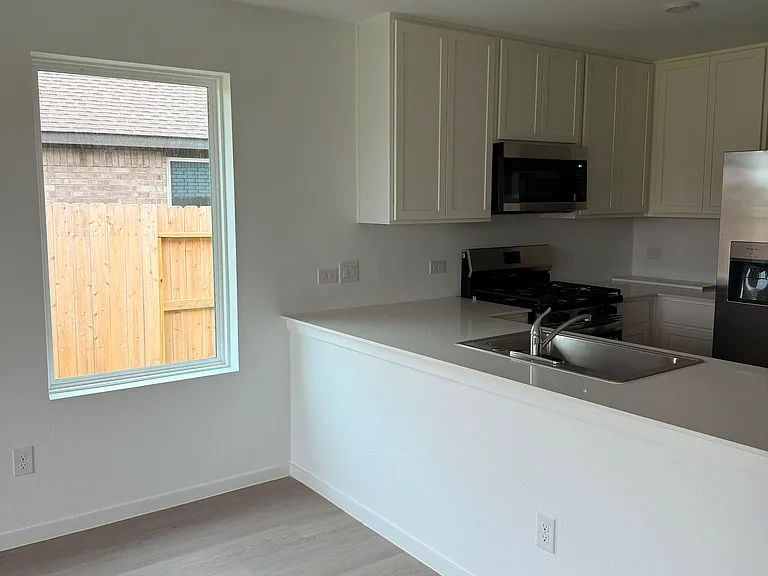 3009 Calhoun Falls Dr — Photo 6