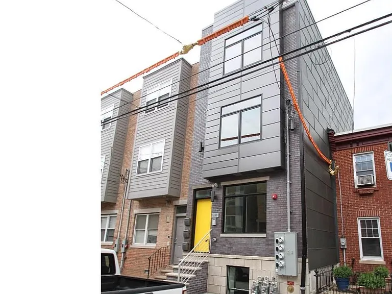 1146 S 15th St #2 — Photo 1