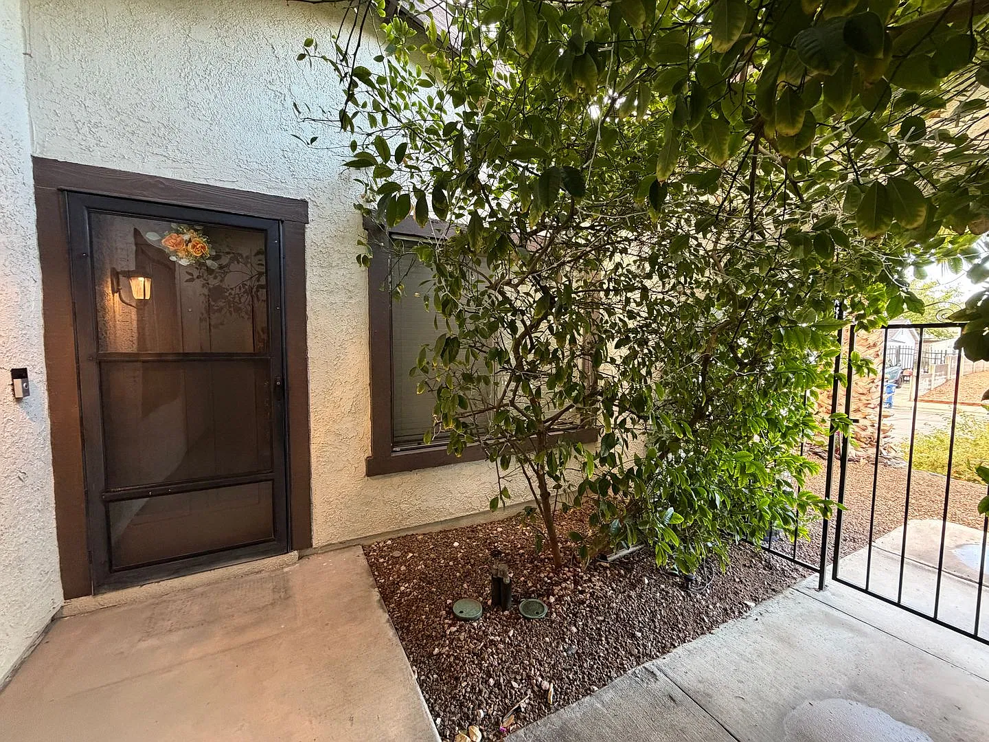 Boulder City with RV Parking! — Photo 4