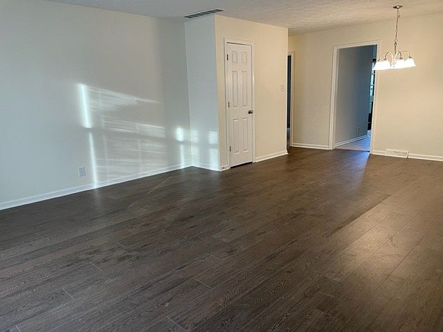 Living-Dining from front