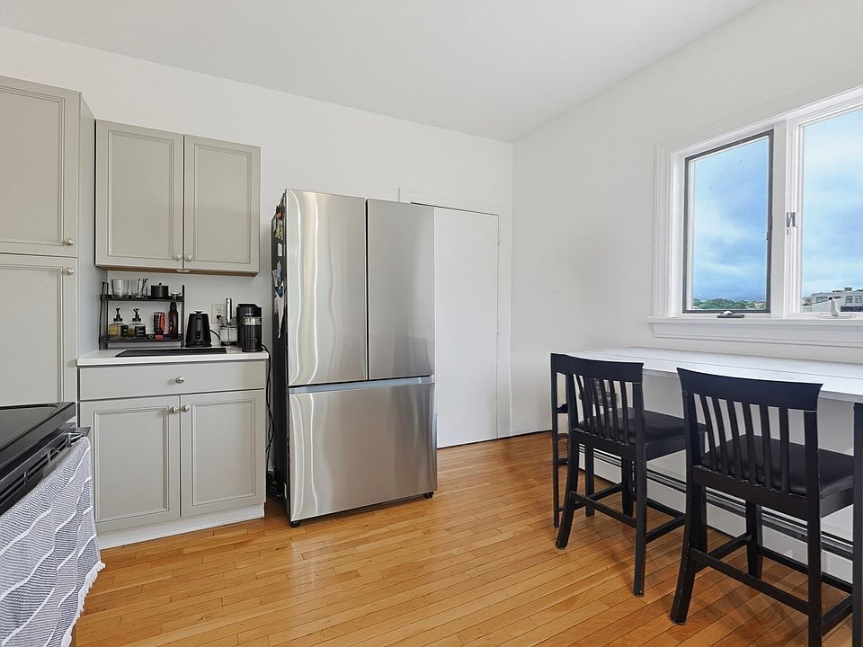 1st image of 87 Broad St #3