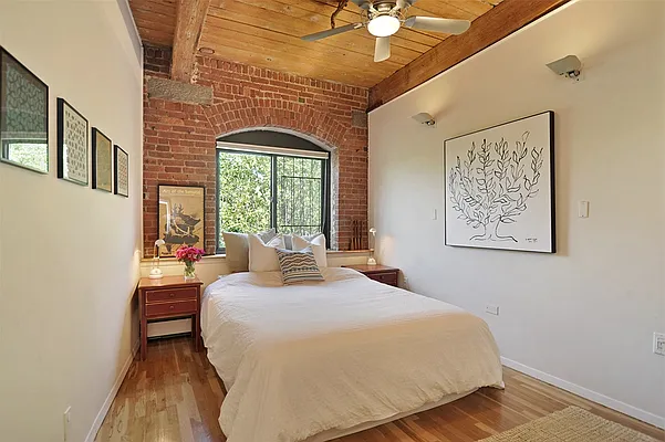 Sold by Corcoran | media 15