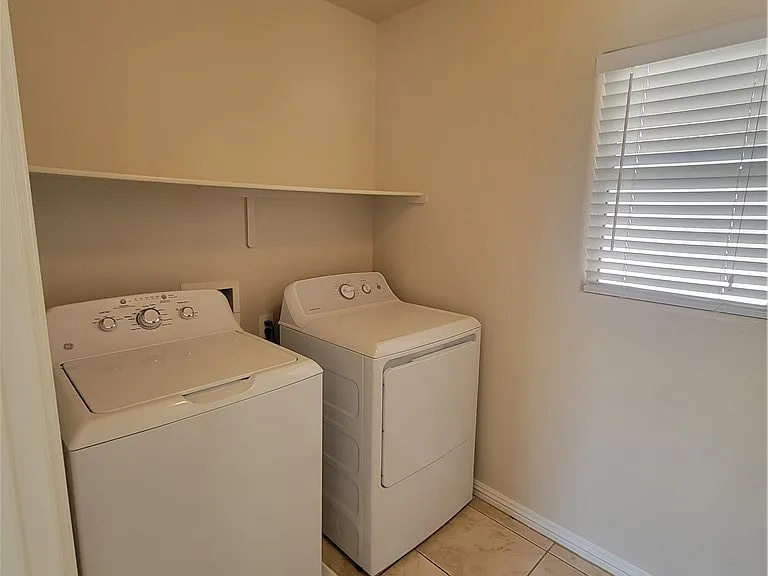 8458 Pico Rivera Ave — Photo 36