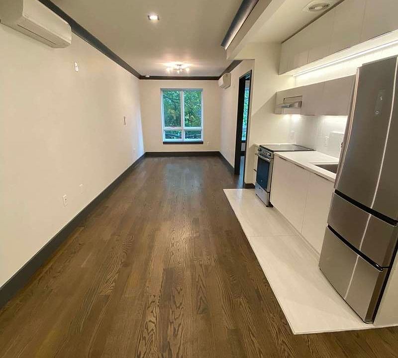 1st image of 1078 Bergen St #2R