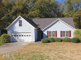 366 Glenmoor Pl, Winder, GA 30680