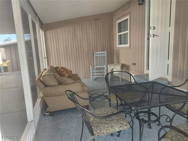 20711 Port Dr — Photo 4