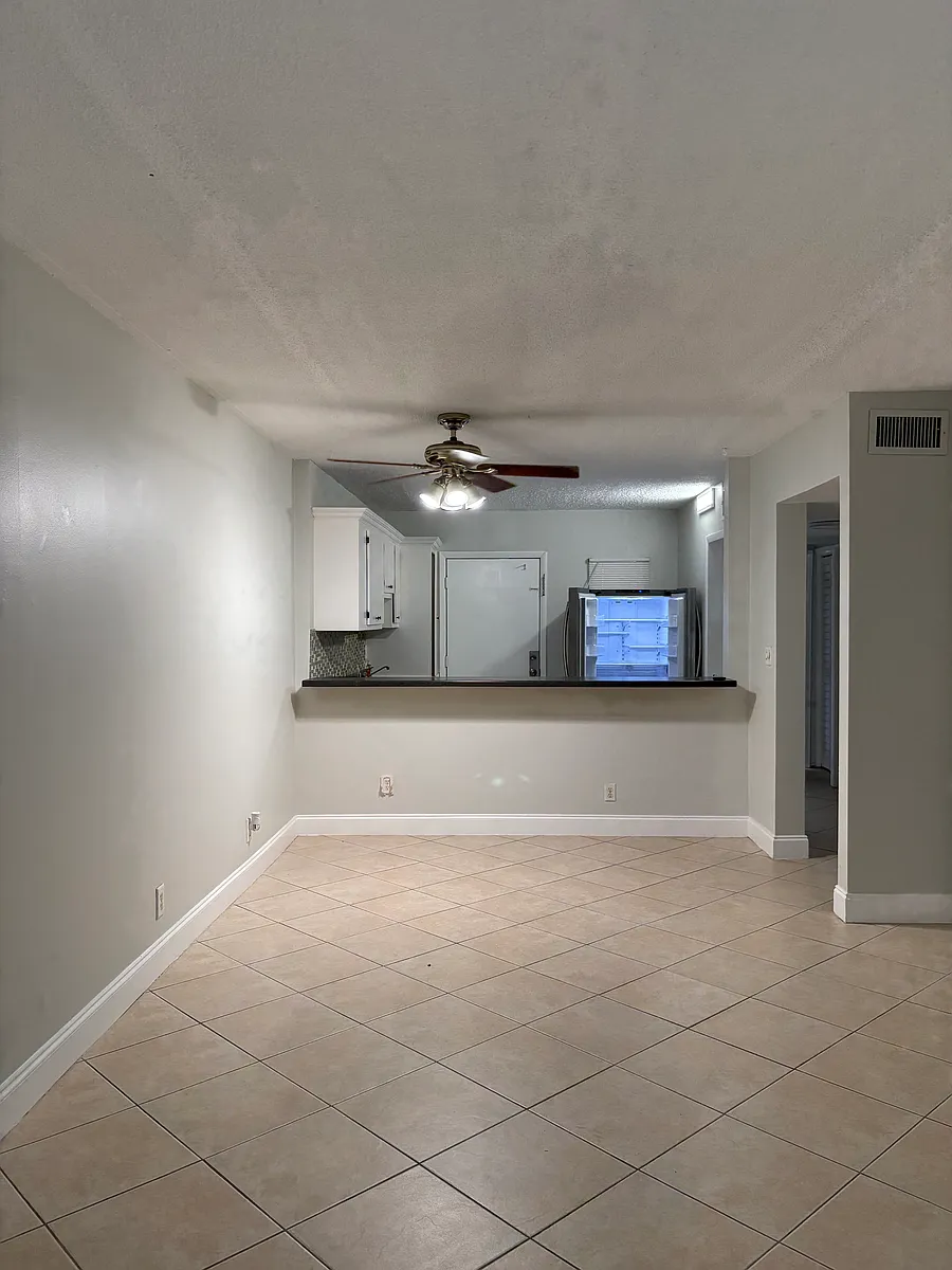 Building Photo - 4500 N Flagler Dr #A3
