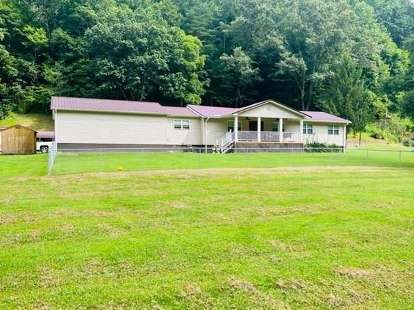 811 State Route 1750, East Pt, KY 41216