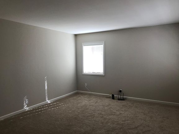2nd image of 2161 Francis Ave