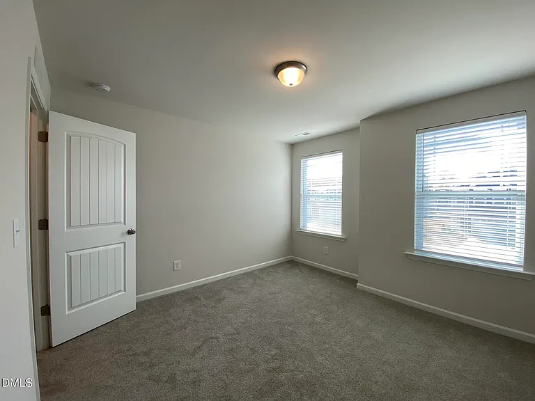 760 Creekway Dr — Photo 29
