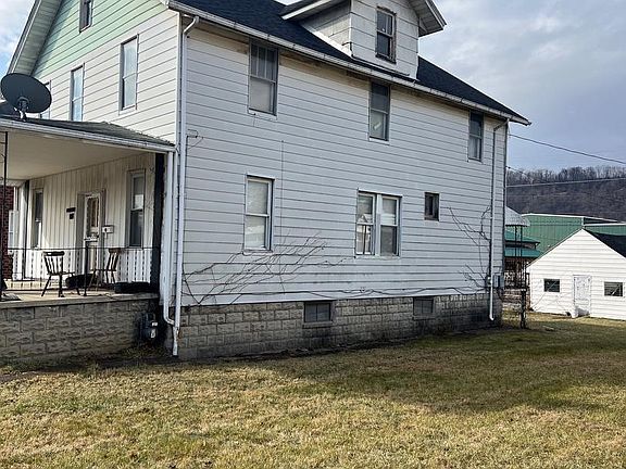 2nd image of 1119 Virginia Ave