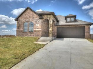 4002 Wagon Wheel Dr, Sanger, TX 76266