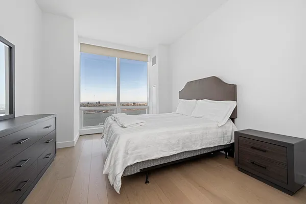 Rented by Douglas Elliman | media 5