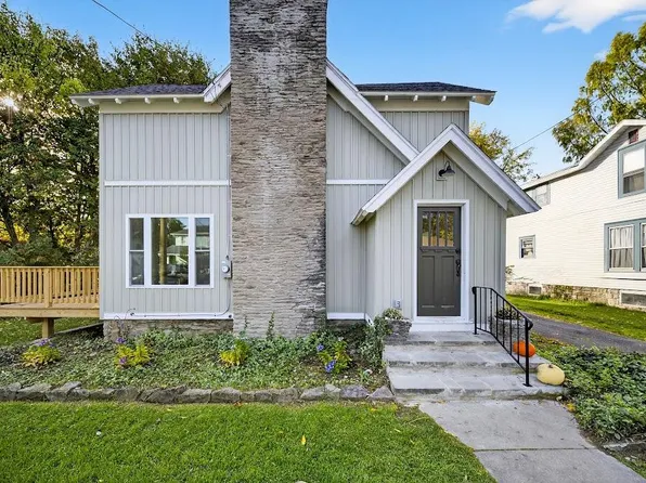 127 W Warrington Rd, Syracuse, NY 13205