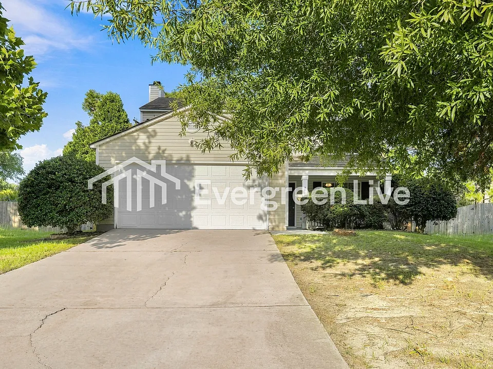 202 Castle Ridge Dr