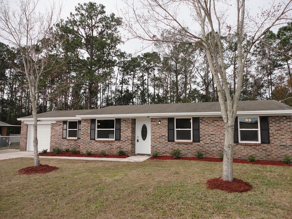 1st image of 2906 Mangrove Ave